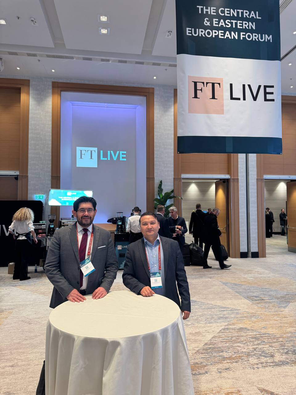 Xalqaro investorlar bilan uchrashuvlar