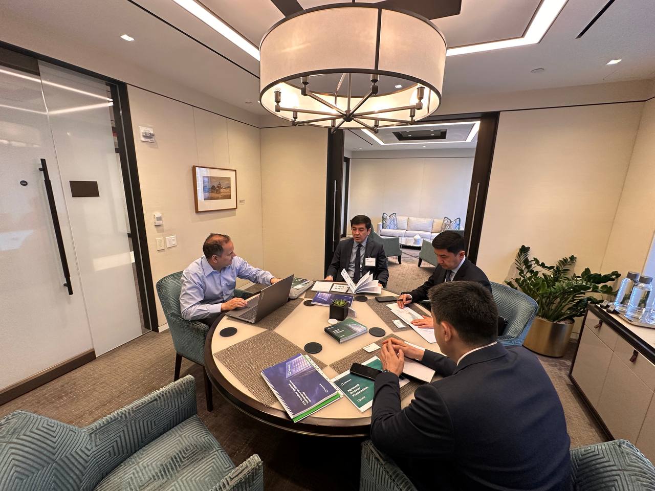 Investor meeting — Uzbekistan delegation