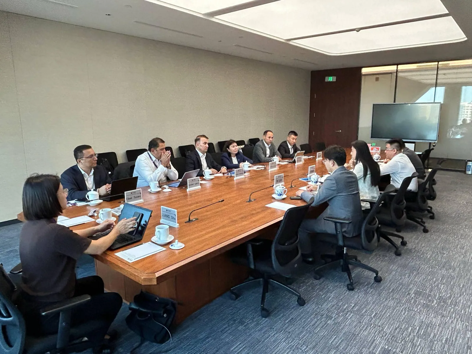 High-level meeting during the Beijing and Hong Kong mission